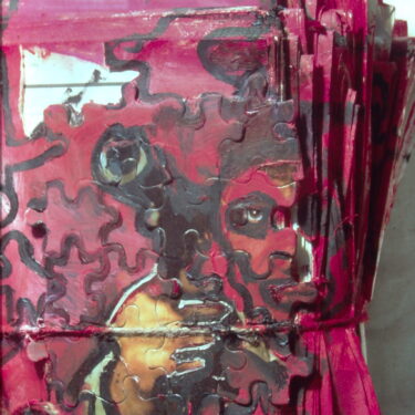 No Fat - Instalación (periódicos, puzzles, botellas, acrílico, óleo) 